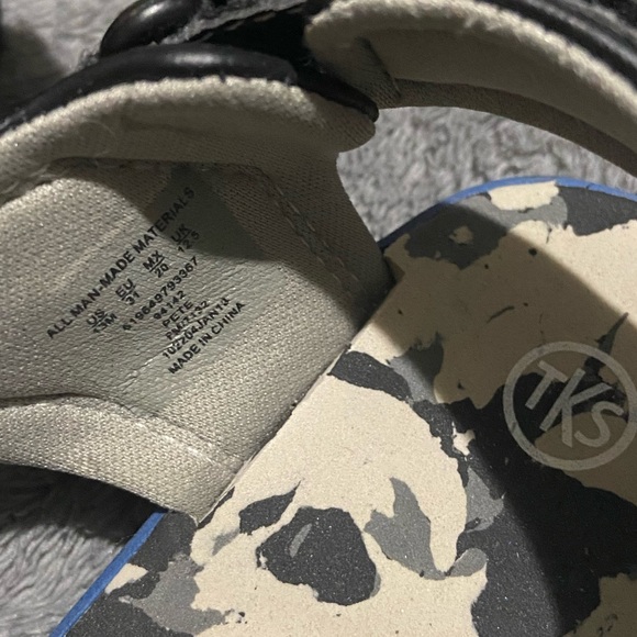 Size 13m Sandles - Picture 3 of 7